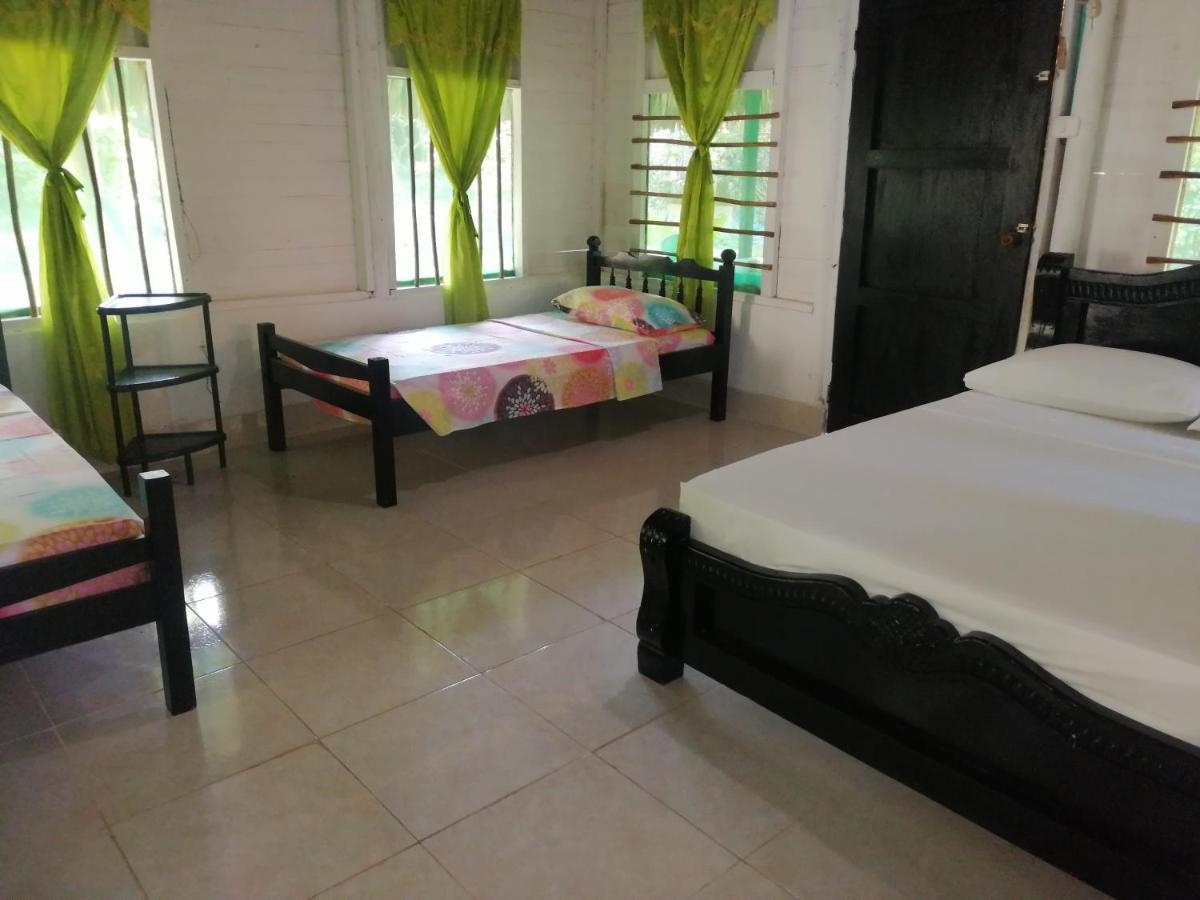 Eco Hostal Los Cocos Isla Grande  Exteriér fotografie