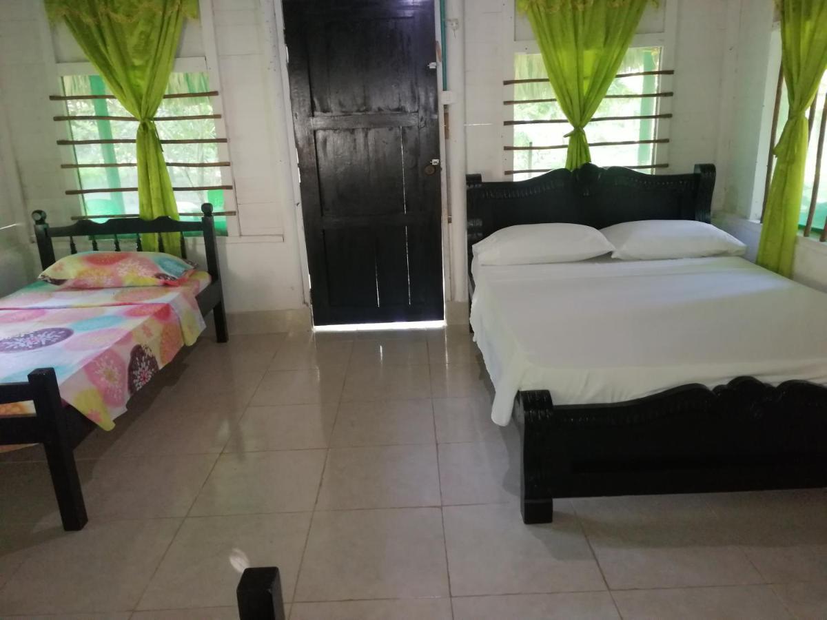 Eco Hostal Los Cocos Isla Grande  Exteriér fotografie